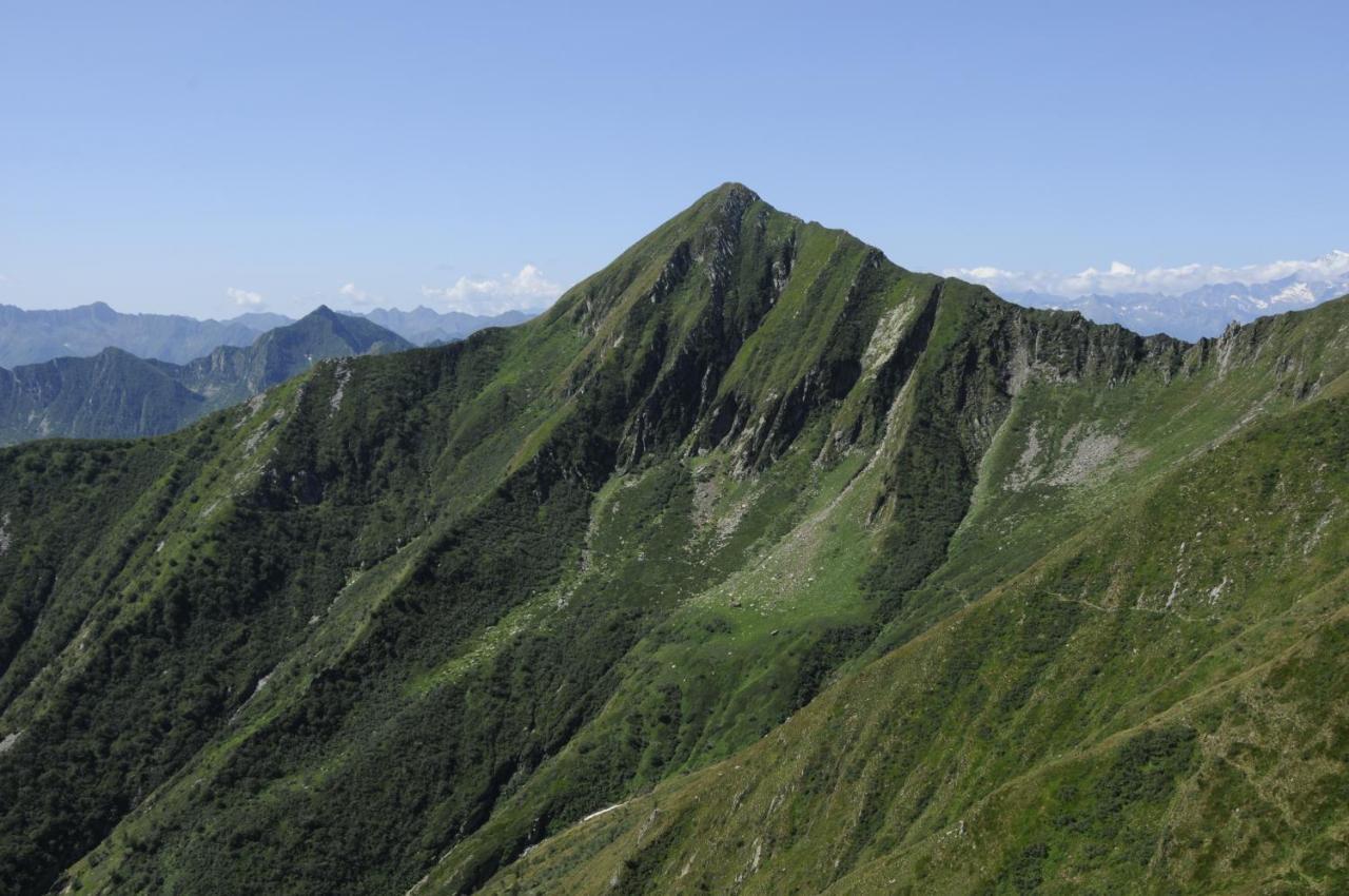 Hostel Rifugio Parpinasca Trontano Zewnętrze zdjęcie