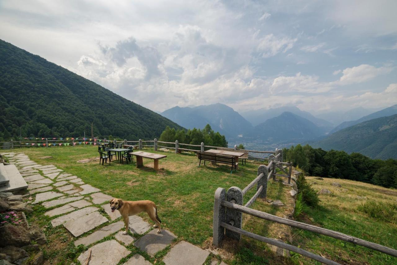 Hostel Rifugio Parpinasca Trontano Zewnętrze zdjęcie