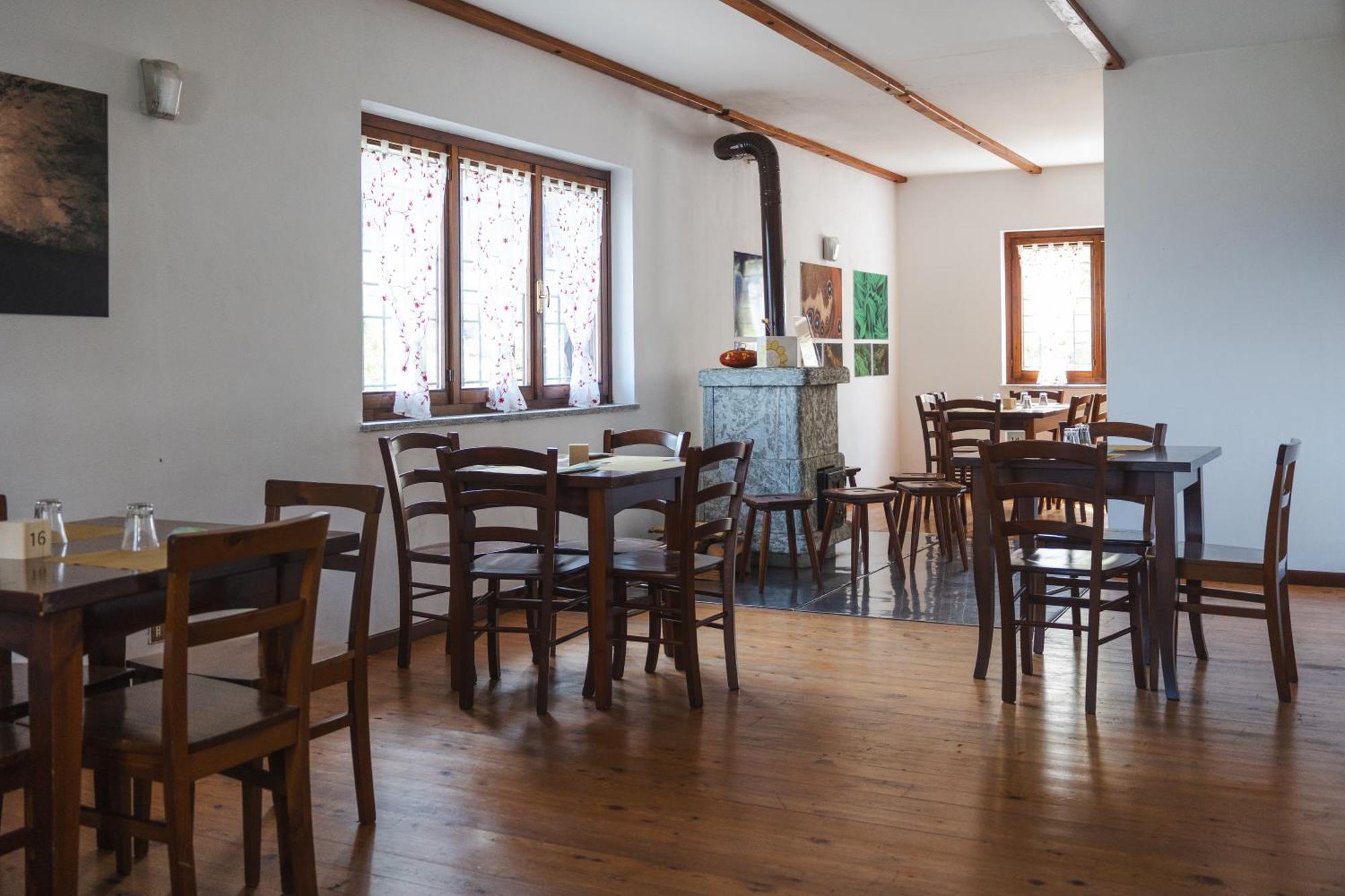 Hostel Rifugio Parpinasca Trontano Zewnętrze zdjęcie